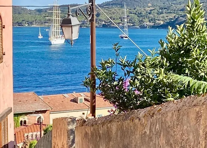 La Cartomante Di Bonaparte Lägenhet