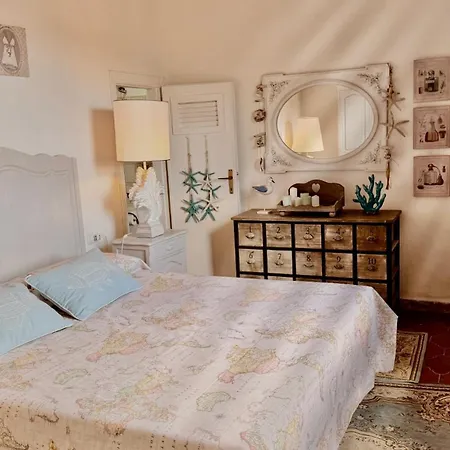 La Cartomante Di Bonaparte * 포르토페라이오